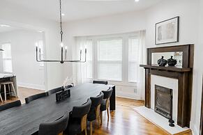 Beautiful Home Located In Historic Norcross