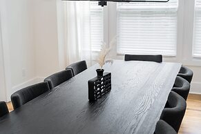 Beautiful Home Located In Historic Norcross