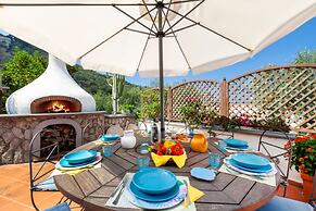 YourHome - Villa Mia