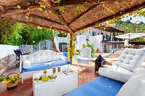 YourHome - Villa Mia