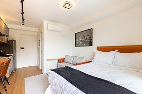 BSF - B-Side Faria Lima by Anora Spaces