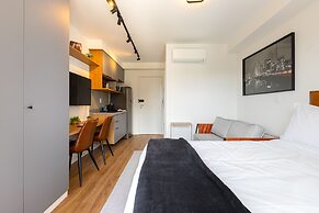 BSF - B-Side Faria Lima by Anora Spaces