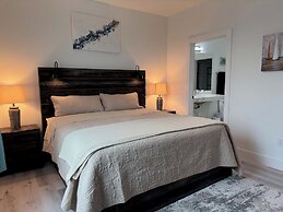 Handsboro Pointe Condo & Suites