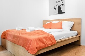 Relaxing 2BR shared Apt. U3 Enkplatz