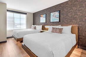 Cambria Hotel Denver Downtown RiNo