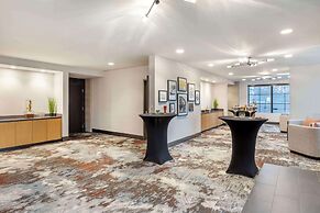 Cambria Hotel Denver Downtown RiNo