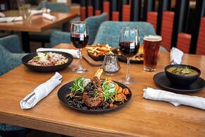 Cambria Hotel Denver Downtown RiNo