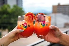 Cambria Hotel Denver Downtown RiNo