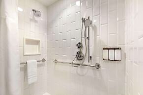 Cambria Hotel Denver Downtown RiNo