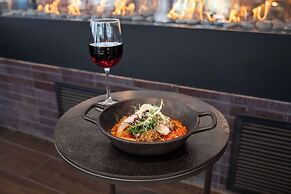 Cambria Hotel Denver Downtown RiNo