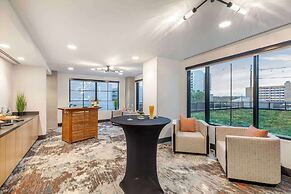 Cambria Hotel Denver Downtown RiNo