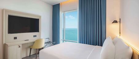 Hampton By Hilton Kuwait Salmiya