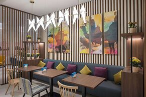 Hampton By Hilton Kuwait Salmiya