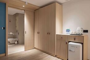 Hampton By Hilton Kuwait Salmiya