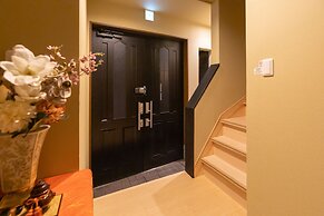 Uzushio - Self Check-In Only