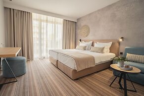 TUI SUNEO PERLA ADULTS ONLY