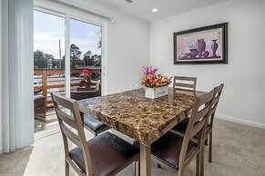 Lofy Haven at the Windsor