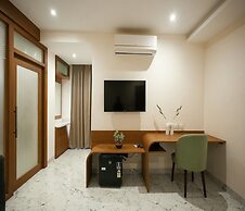 Hotel The Avoir Asansol