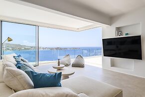 Villa Channel II in Psarou Mykonos