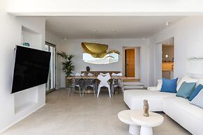 Villa Channel II in Psarou Mykonos