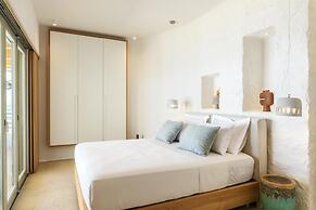 Villa Channel II in Psarou Mykonos