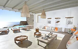 Magnolia in Mykonos With 4 Bedrooms and 4 5 Bathrooms