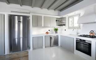 Magnolia in Mykonos With 4 Bedrooms and 4 5 Bathrooms