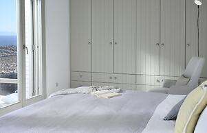 Magnolia in Mykonos With 4 Bedrooms and 4 5 Bathrooms