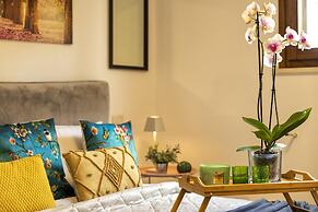 Sardinia Re - Fioretta Home Garden Side