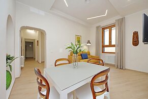 Ottaviano Vatican Flat - Blue