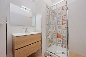 Ottaviano Vatican Flat - Blue