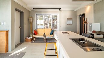 Gyeongju Luna Piena Poolvilla