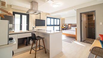 Gyeongju Luna Piena Poolvilla