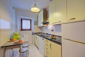 Ortensia Blu Lake And Relax