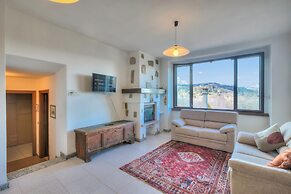 Ortensia Blu Lake And Relax