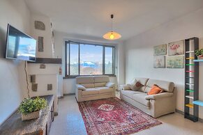 Ortensia Blu Lake And Relax