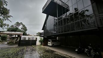 Sobo Joglo Jawi Guesthouse by Cocotel