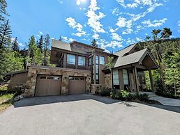 Wolf Rock Home 82