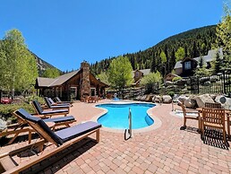 Wolf Rock Home 82