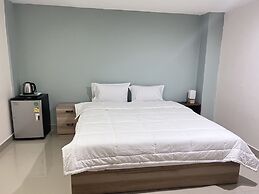 The Freelancer Hotel