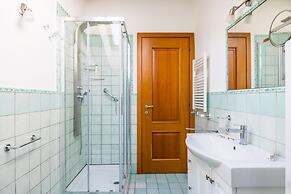 Pica Starlight at Central Station