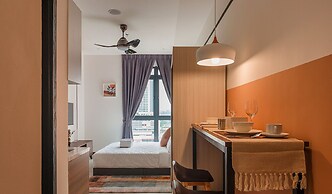 Neu Suites Residence, Embassy Row