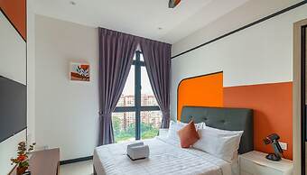 Neu Suites Residence, Embassy Row