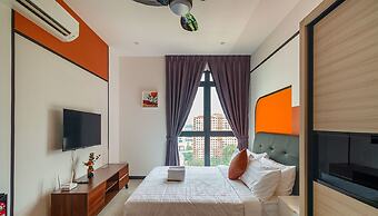 Neu Suites Residence, Embassy Row