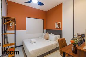 Neu Suites Residence, Embassy Row