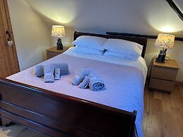 Riverlea Coach House