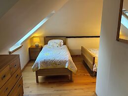 Riverlea Coach House