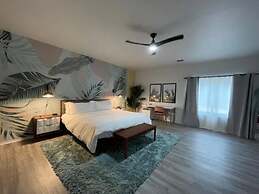 Palm Springs Paradise