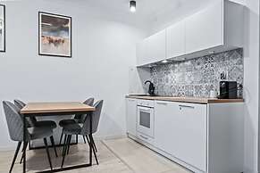 RentPlanet - Apartament Muranów