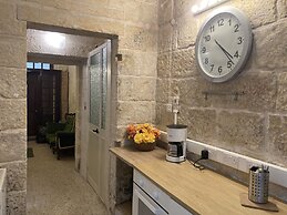 Charming Central Townhouse in Sliema